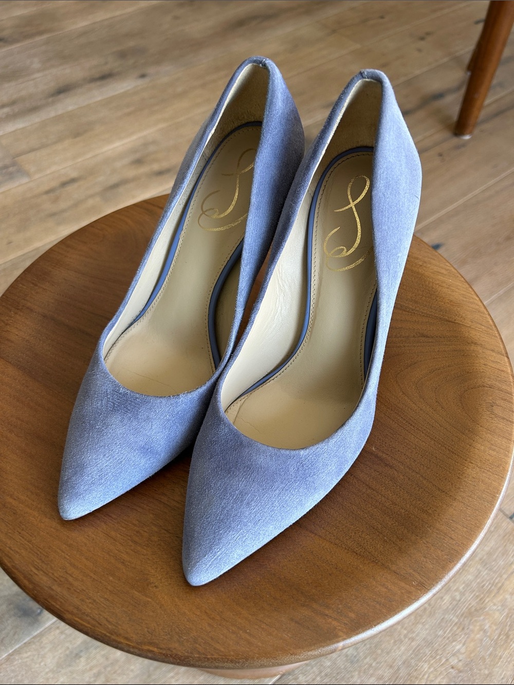 Sam Edelman Lavender Suede Pointed-Toe Pumps